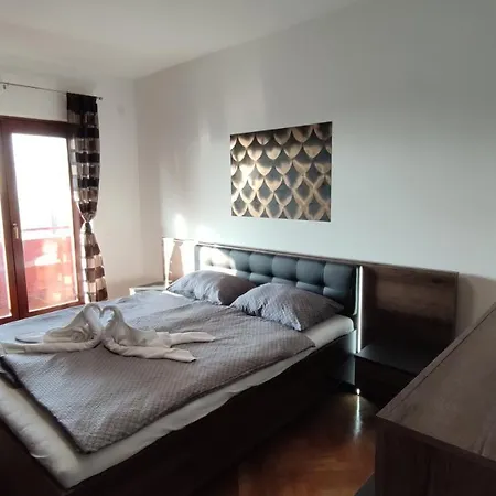 Marla Апартаменты *